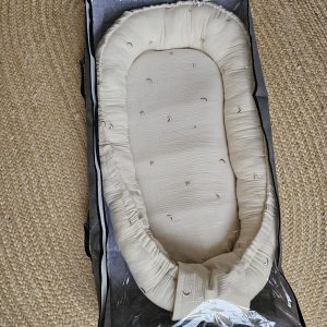 Bewaar hoes babynestje
