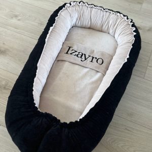 CUSTOM MADE babynestje VELVET – Zwart aan de buitenzijde