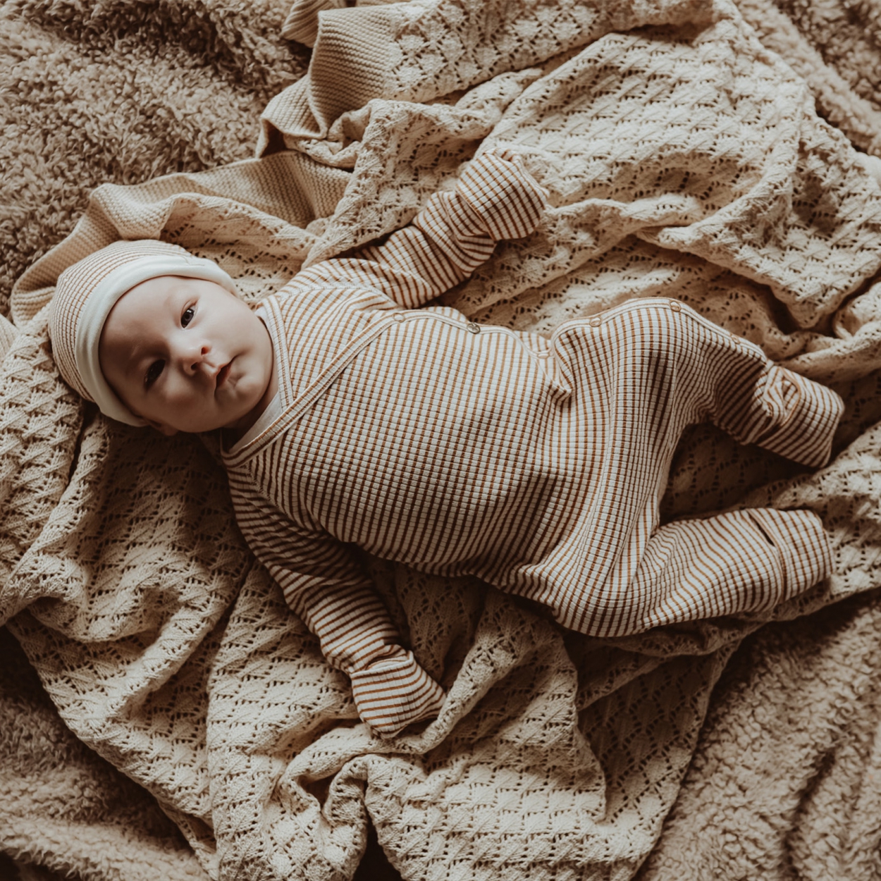 Aspen reversible newborn mutsje - Afbeelding 7